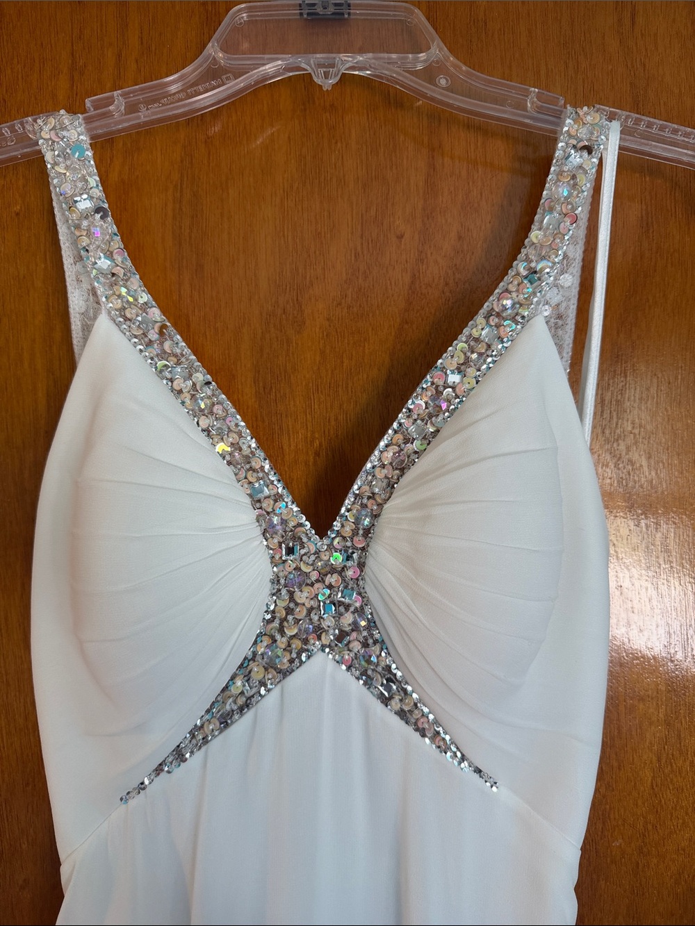 Elegant White Beaded V-Neck PROM Dress